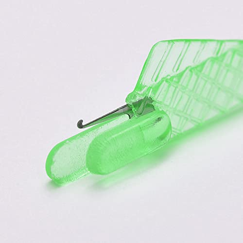 30Pcs Fish Type Sewing Needle Inserter, Quick Plastic Needle Threader for Sewing Machine with Case for DIY Sewing Craft, Loop Needle Threaders Tool (Green)