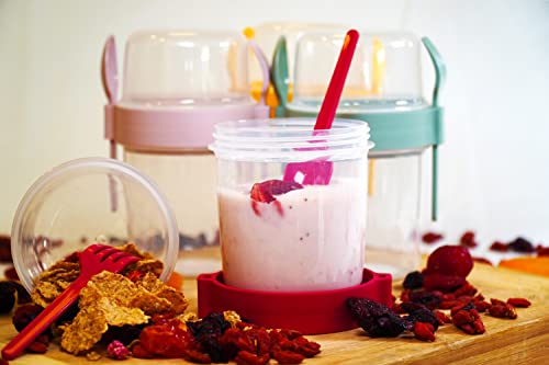 Salda 4 Pack 22 oz Breakfast On the Go Cups, Take and Go Yogurt Cup with Topping Cereal Cup with spoon and fork, Overnight Oats or Oatmeal Container Jar, Colorful Set of 4 (22, Oval, 4, 650ml)