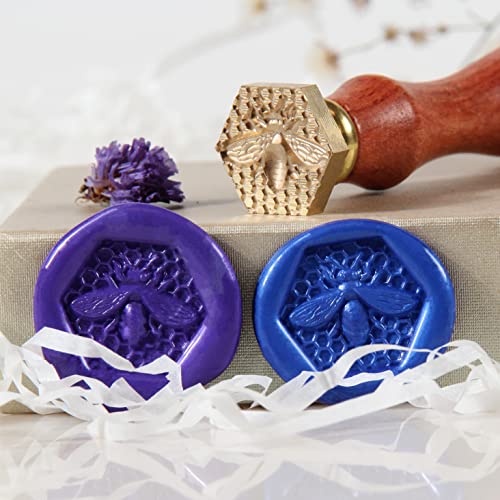 Wax Seal Stamp Kit 3D Bee Stamp with Vintage Wooden Handle for Envelopes Wedding Bottle, Sealing Wax Stamps with Deep-Relief Patterns Beeswax Wrap (Stamp+Handle)