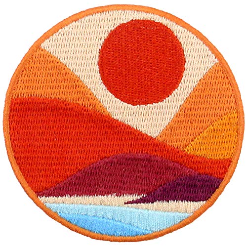 ZEGINs Seaside with The Brilliant Mountains Explore Outdoor Patch Embroidered Applique Iron On Sew On Emblem