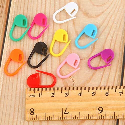 Meikeer 150 Pieces Knitting Crochet Locking Stitch Markers Stitch Needle Clip Counter 10 Colors (Color Ship Randomly)