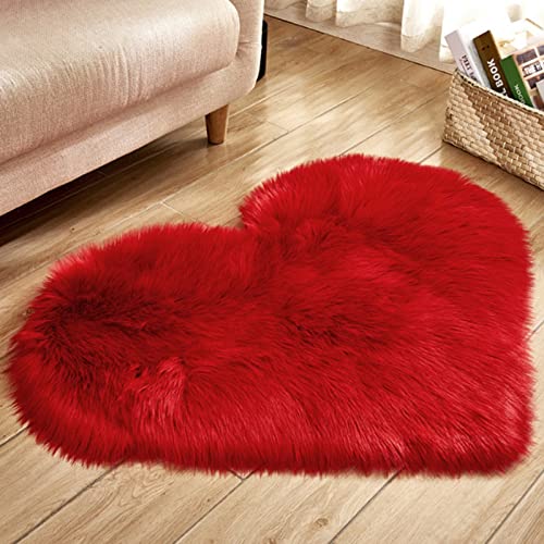 40 x 50cm/15.7 x 19.6inch Small Heart Shape Faux Sheepskin Rug Soft Long Plush Fluffy Shaggy Carpet Area Mats Rugs Bedroom Sofa Decorative Floor Carpet