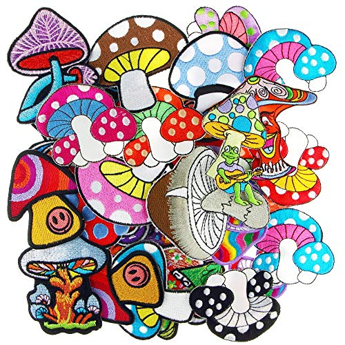 10 Patches - Random Mushroom Iron / Sew on Embroidered Patches