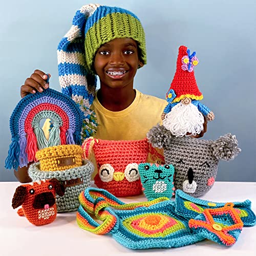 Boye Jonah's Hands Cute Critters Beginners Crochet Kit for Kids and Adults, Makes 3 Animals, Multicolor 10 Piece
