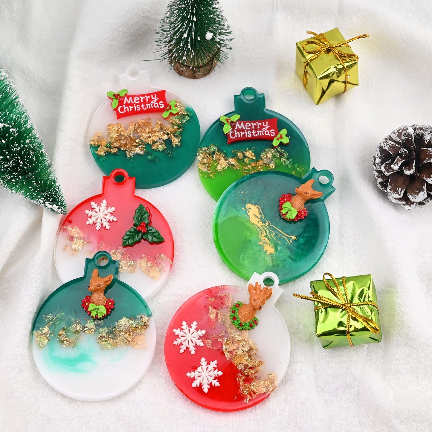 Christmas Resin Molds Silicone, 6 Pcs Christmas Ornaments Round Shape Pendant Molds for Epoxy Resin, Actvty Epoxy Casting Molds DIY Crafts Gift Jewelry Keychain Making